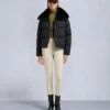 Belle Dune Kurze Daunenjacke mit Lammfellbesatz Belle Dune Kurze Daunenjacke mit Lammfellbesatz