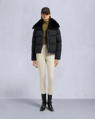 Belle Dune Kurze Daunenjacke mit Lammfellbesatz
