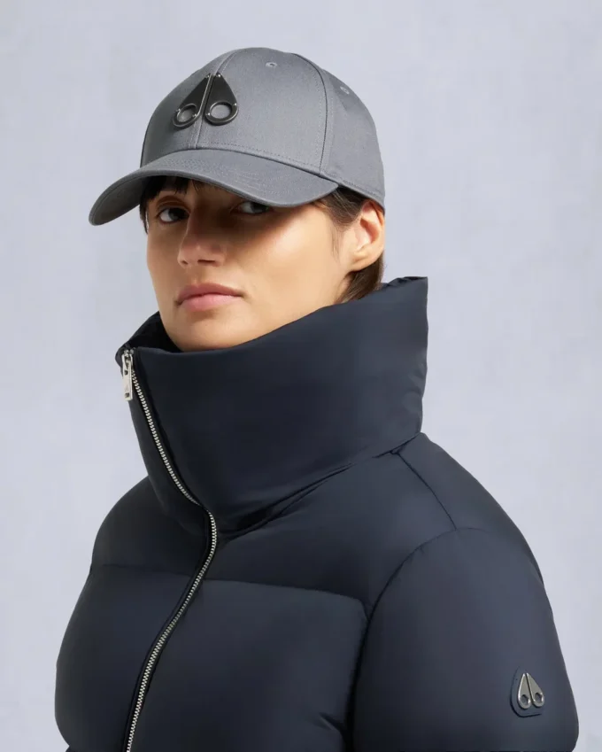 Belle Dune Kurze Daunenjacke mit Lammfellbesatz Belle Dune Kurze Daunenjacke mit Lammfellbesatz