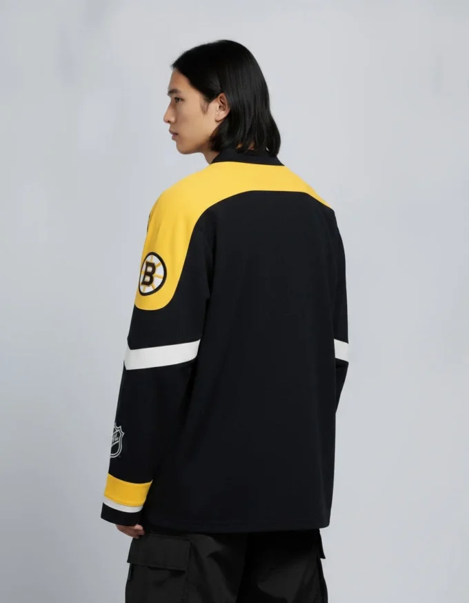 Nhl X Moose Knuckles Bruins Polo Nhl X Moose Knuckles Bruins Polo