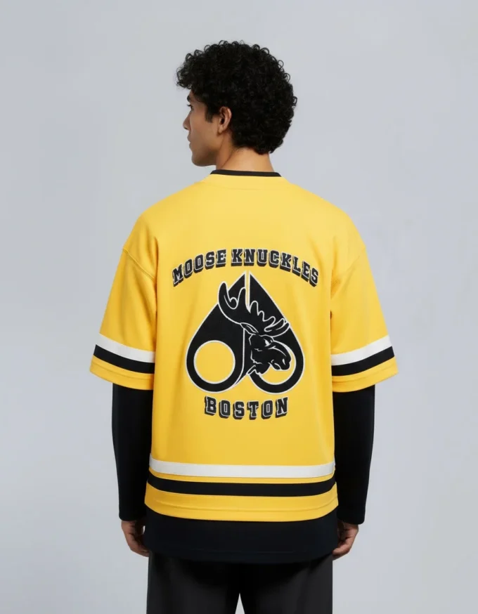 Nhl X Moose Knuckles Bruins T-Shirt Nhl X Moose Knuckles Bruins T-Shirt